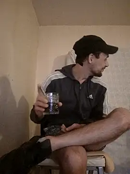 Snapshot of kx93 chatting on 11/27/25, 06:26 kx93 online show from 11/27/25, 06:26