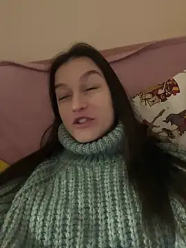 Snapshot of Alice__grace chatting on 01/01/25, 09:31 Alice grace online show from 01/01/25, 09:31