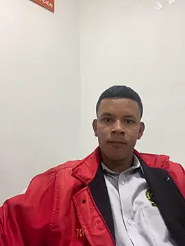 Onel9701 online show from 04/18/26, 07:07