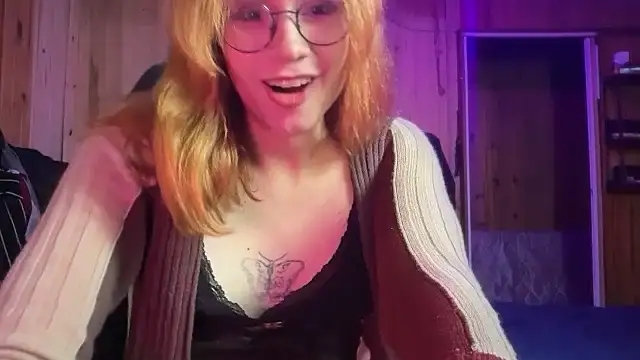 Theemillyblack online show from 04/19/26, 08:44