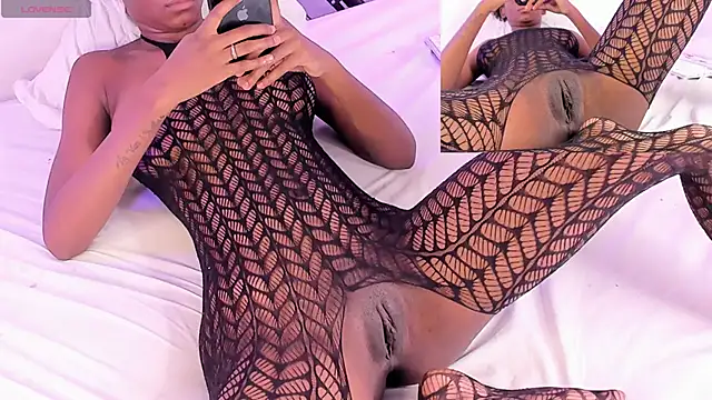 AgathaFoxy online show from 02/07/25, 04:37