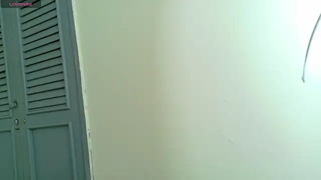 valentina 0  online show from 03/02/26, 02:35