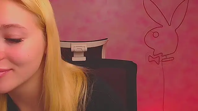 Milka kiss  online show from 12/07/24, 10:34