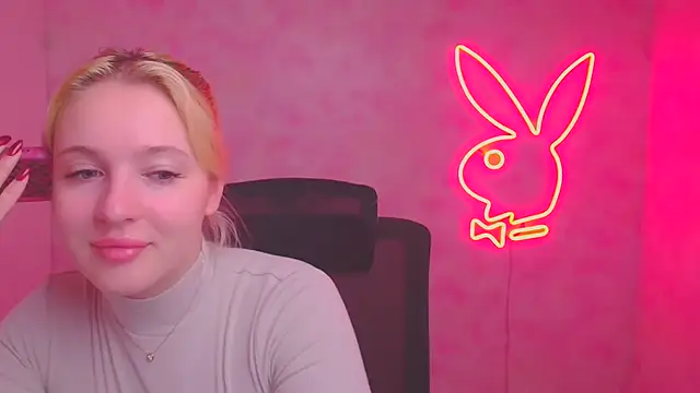 Milka kiss  online show from 10/25/25, 11:29