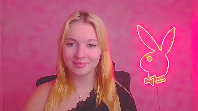 Milka kiss  online show from 11/08/25, 12:27