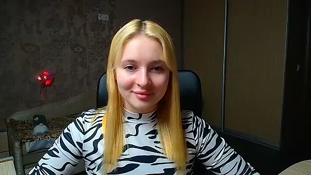 Milka kiss  online show from 12/20/25, 12:01