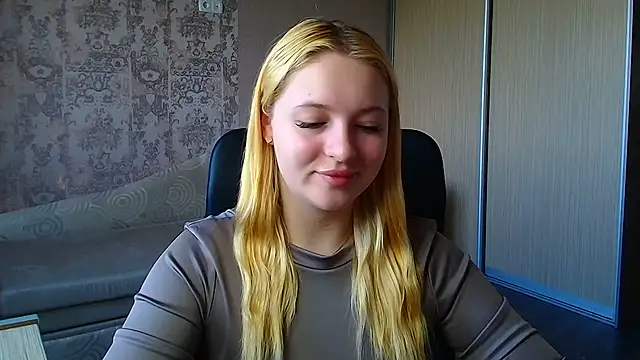 Milka kiss  online show from 06/27/26, 07:24