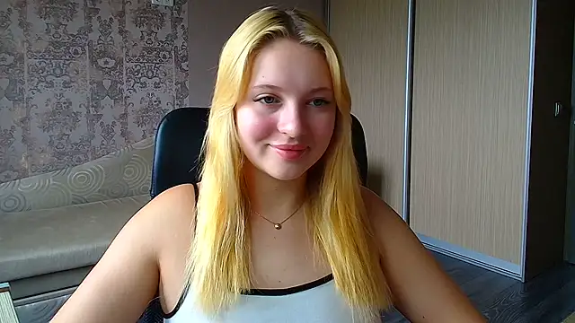 Milka kiss  online show from 07/13/26, 07:55