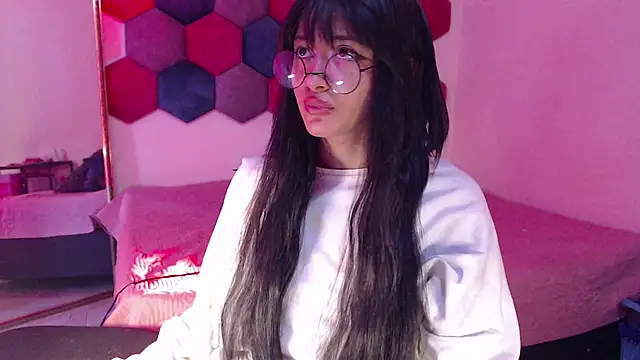 Snapshot of liz-beths chatting on 02/28/25, 02:09 liz-beths online show from 02/28/25, 02:09