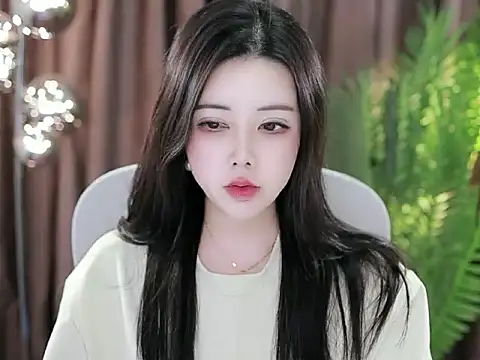 Qiaoqiao  online show from 01/22/25, 06:20