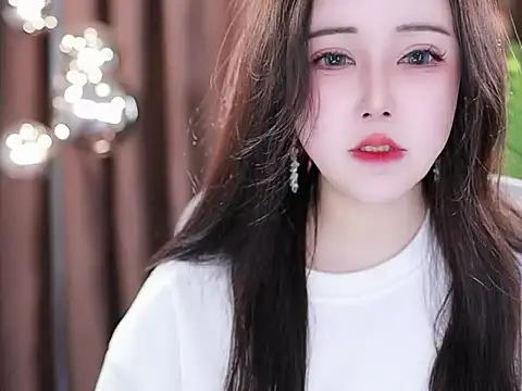 Qiaoqiao  online show from 03/06/25, 07:47