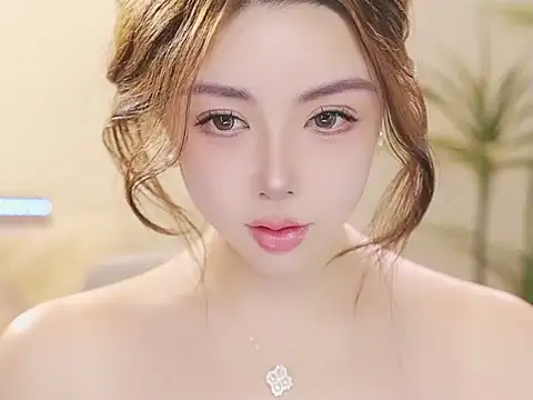 Qiaoqiao  online show from 05/01/26, 05:56