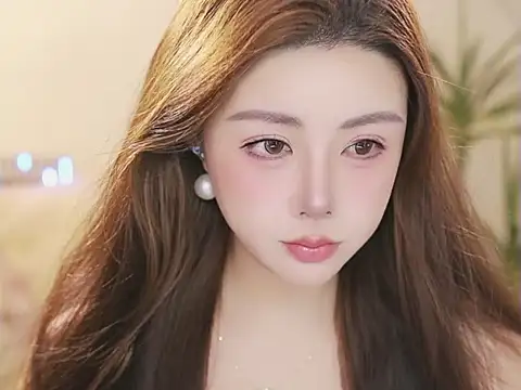 Qiaoqiao  online show from 06/01/26, 03:58
