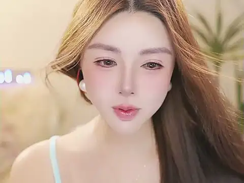 Qiaoqiao  online show from 06/09/26, 04:07