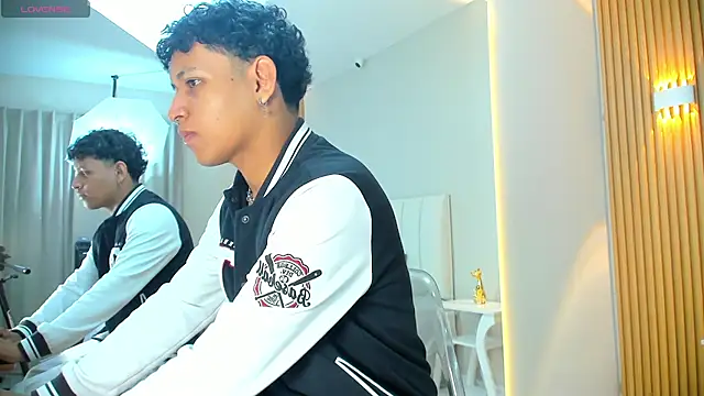 axel ps online show from 09/14/25, 04:33