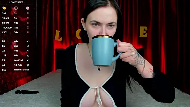 Witch Lady online show from 02/19/26, 08:10