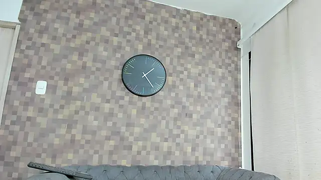 flavia cruz online show from 09/14/25, 07:35