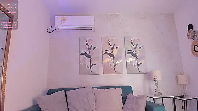 flavia cruz online show from 10/12/25, 07:35