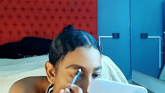 flavia cruz online show from 01/18/26, 07:17