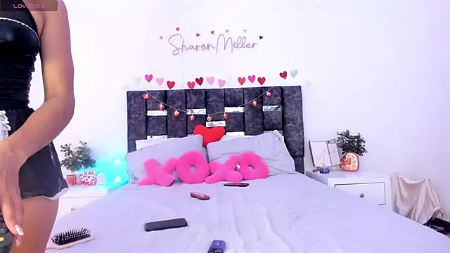 Snapshot of sharonmiller_2_ chatting on 02/19/25, 10:09 sharonmiller 2 online show from 02/19/25, 10:09
