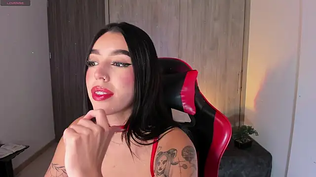 zoee jackson online show from 02/06/26, 04:28