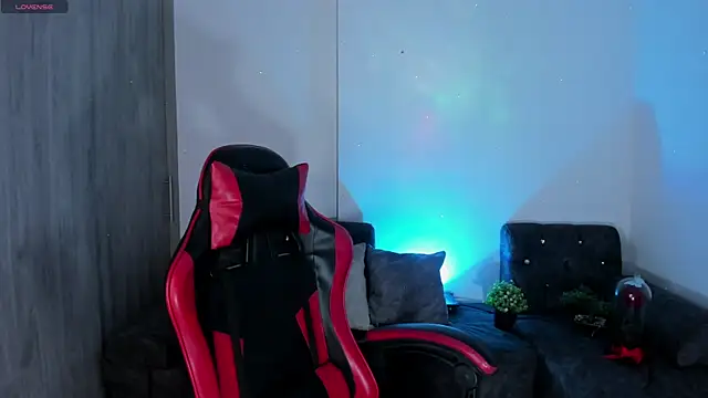 zoee jackson online show from 03/29/26, 02:11