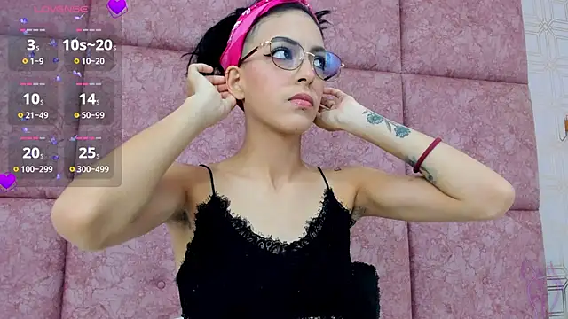 LilitRobins online show from 02/12/25, 09:33