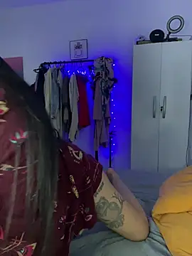 GrlAlice online show from 12/25/24, 11:00