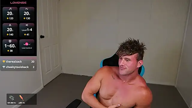 Snapshot of _DownUnderFit_ chatting on 12/08/24, 09:57 DownUnderFit online show from 12/08/24, 09:57