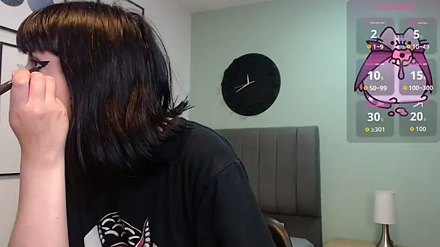 amy adams1 online show from 11/05/25, 04:34