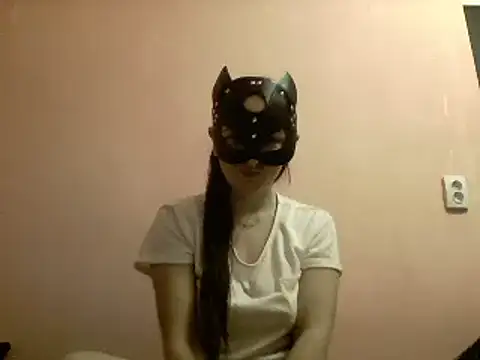 MaxWellas6 online show from 12/16/24, 07:10