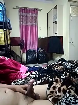 Snapshot of Spgaarya chatting on 03/17/25, 02:19 Spgaarya online show from 03/17/25, 02:19