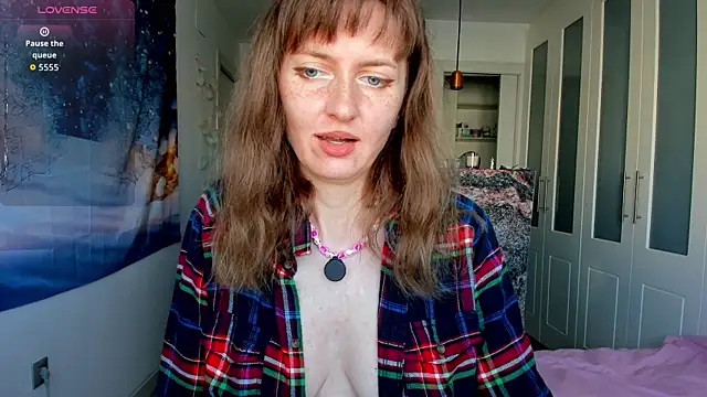 YourSexyNeighbour online show from 12/22/25, 03:09