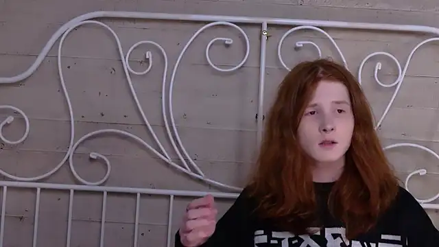 Snapshot of ZaynGraham chatting on 10/14/25, 05:08 ZaynGraham online show from 10/14/25, 05:08