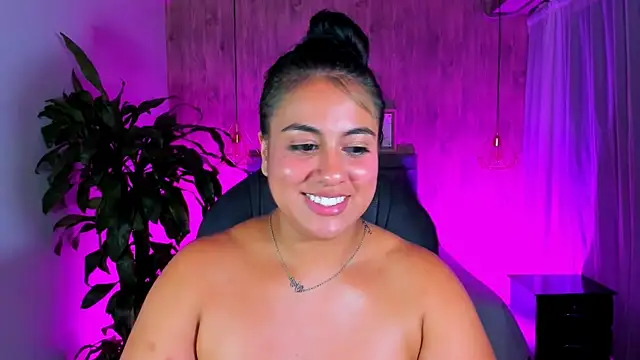 Xisu  online show from 02/22/25, 09:56