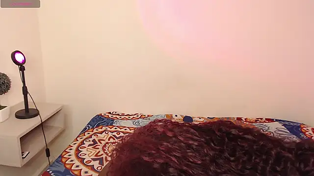 michaela cox online show from 12/16/25, 08:03