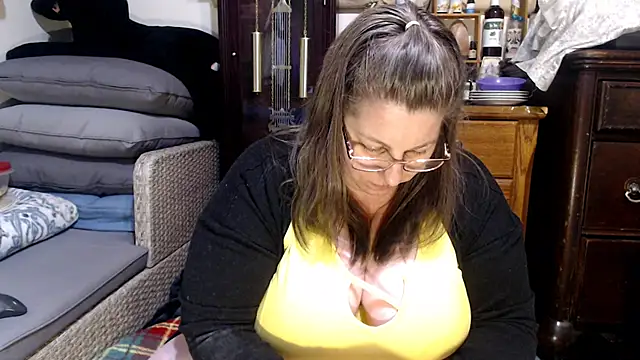 ladyscarlotta online show from 02/25/25, 01:41