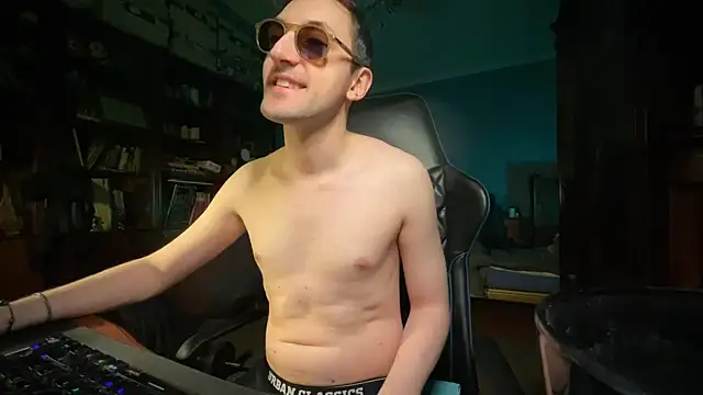 Snapshot of Stefisexy91 chatting on 01/18/25, 08:19 Stefisexy91 online show from 01/18/25, 08:19