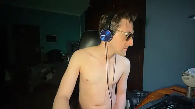 Snapshot of Stefisexy91 chatting on 03/16/25, 01:49 Stefisexy91 online show from 03/16/25, 01:49