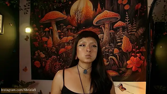 6Briela9  online show from 03/11/26, 03:07