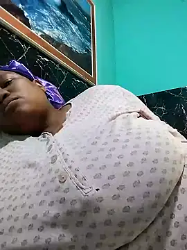 Bustyslave48 online show from 09/21/25, 09:00