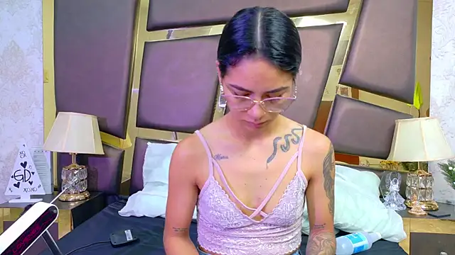 NicoleEsposito online show from 02/27/26, 12:38