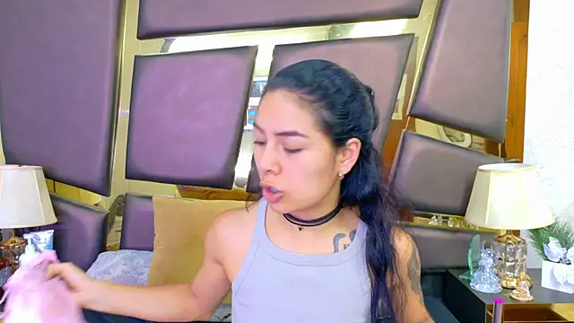 NicoleEsposito online show from 03/23/26, 12:31