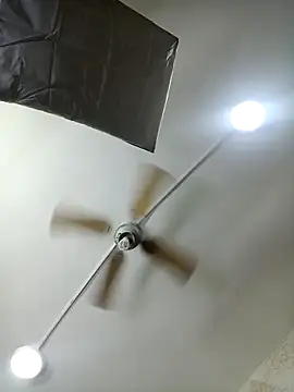 NicoleEsposito online show from 04/02/26, 12:36