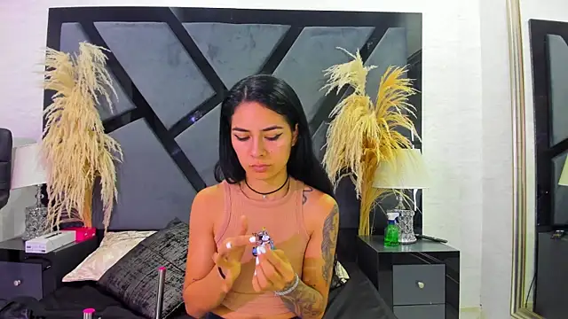 NicoleEsposito online show from 04/29/26, 12:59