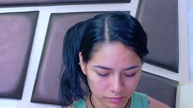 NicoleEsposito online show from 05/30/26, 01:30