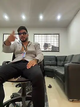  tony8 online show from 10/31/25, 06:09