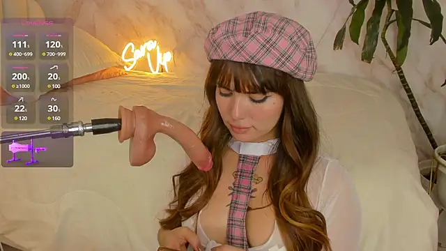 Saravipper1 online show from 12/08/24, 04:14