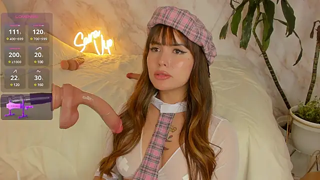 Saravipper1 online show from 12/08/24, 07:15