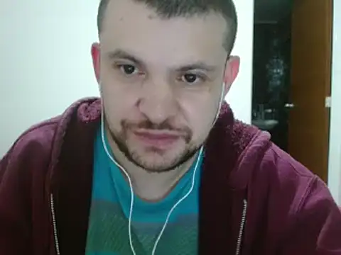 camiloking1720 online show from 12/03/24, 02:58